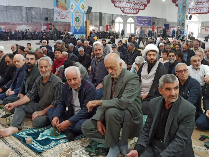 تصاویر/ نمازعبادی سیاسی جمعه کاشان