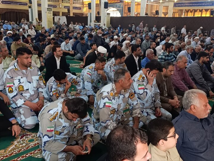 نمازجمعه امروز شهر دارالحماسه بوشهر به روایت تصویر