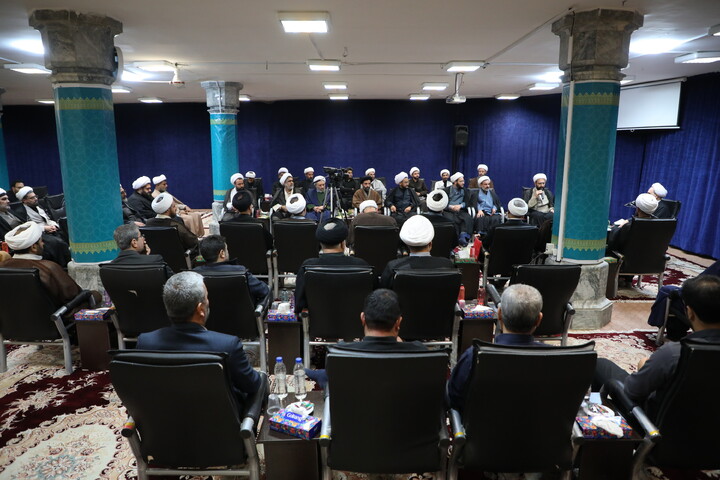 تصاویر/ اجلاسیه مسئولان امور طلاب و دانش آموختگان استانی حوزه‌های علمیه کشور