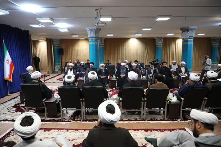 تصاویر/ اجلاسیه مسئولان امور طلاب و دانش آموختگان استانی حوزه‌های علمیه کشور