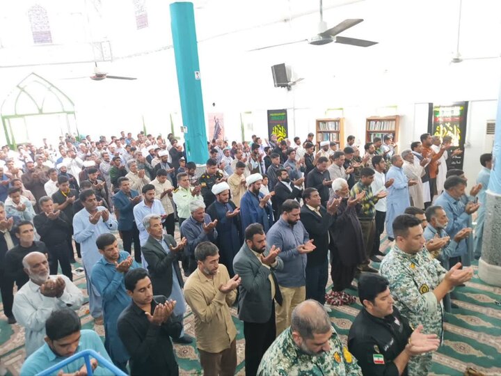 تصاویر/ اقامه نماز جمعه شهر ریگان