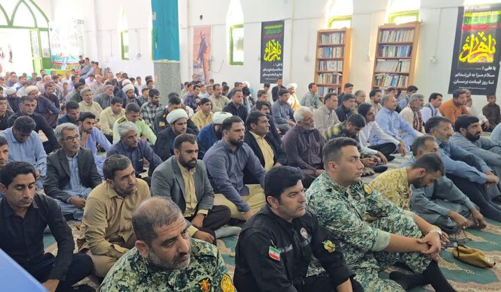 تصاویر/ اقامه نماز جمعه شهر ریگان