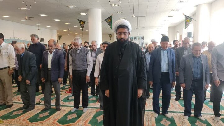 تصاویر/ اقامه نماز جمعه شهر کشکوئیه