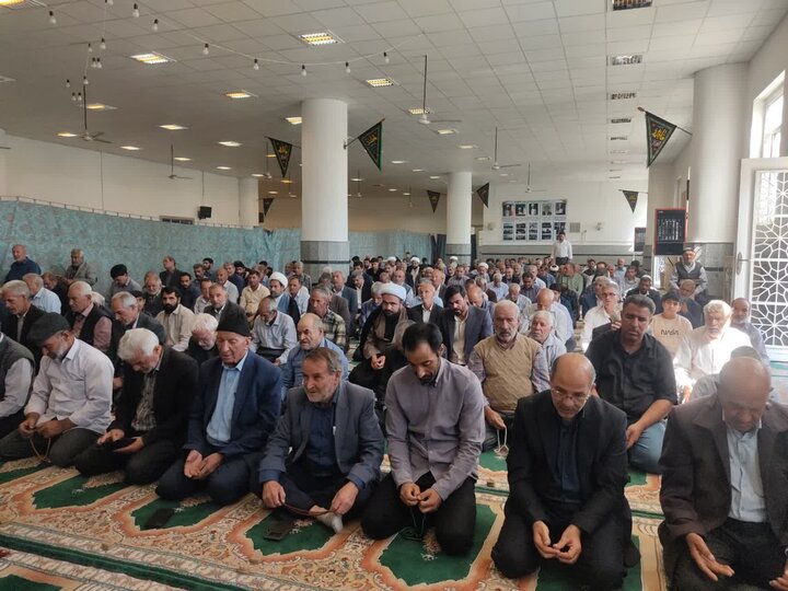 تصاویر/ اقامه نماز جمعه شهر کشکوئیه