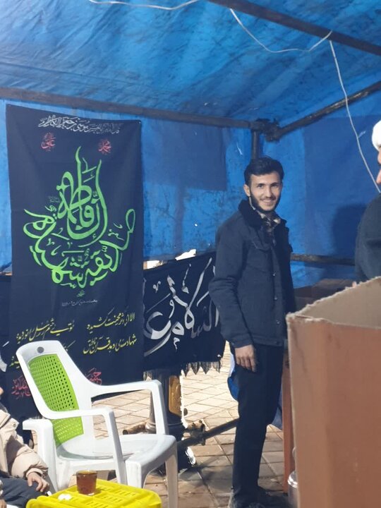 تصاویر/ راه اندازی موکب توسط طلاب مدرسه علمیه آیت الله نمازی خوی همزمان با ایام فاطمیه