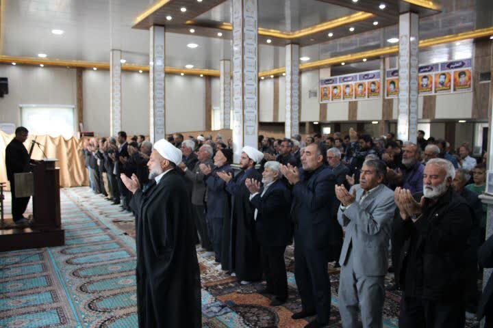 تصاویر/ اقامه نماز جمعه شهر کشاورز