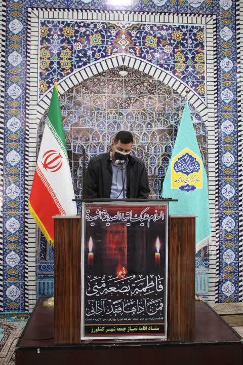 تصاویر/ اقامه نماز جمعه شهر کشاورز