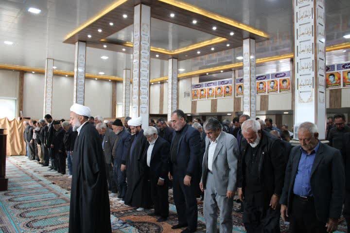 تصاویر/ اقامه نماز جمعه شهر کشاورز