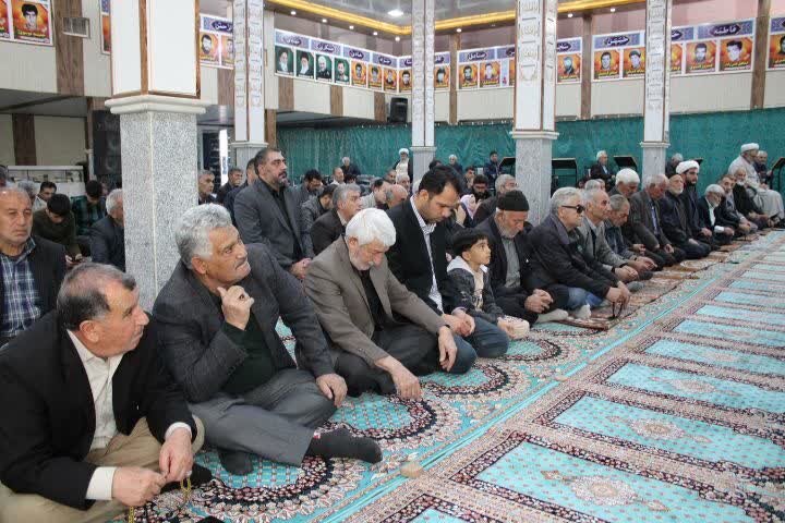 تصاویر/ اقامه نماز جمعه شهر کشاورز