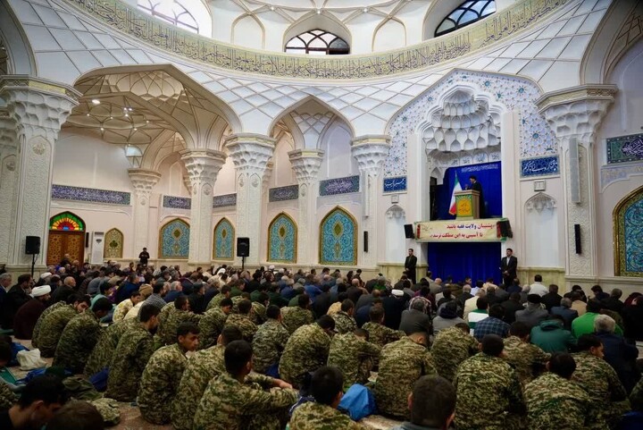 تصاویر/ اقامه نماز عبادی سیاسی جمعه اردبیل