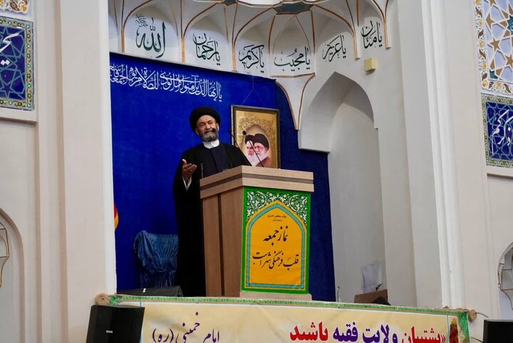 تصاویر/ اقامه نماز عبادی سیاسی جمعه اردبیل