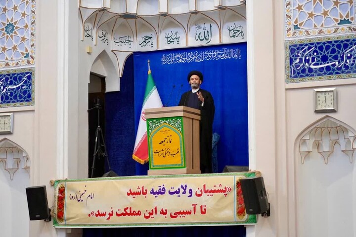 تصاویر/ اقامه نماز عبادی سیاسی جمعه اردبیل