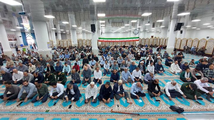 نمازجمعه شهر جم به روایت تصویر