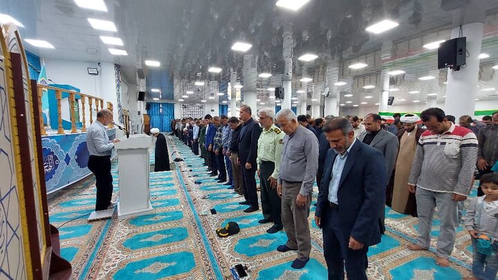 نمازجمعه شهر جم به روایت تصویر