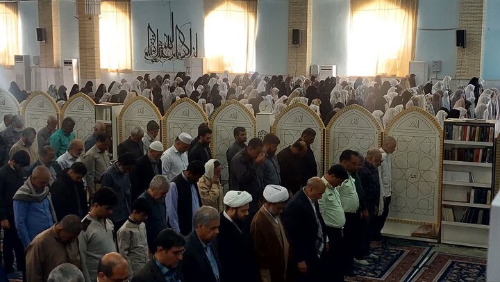 آیین سیاسی عبادی نماز جمعه شهرستان زابل