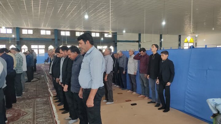 تصاویر/ اقامه نماز جمعه شهر صفائیه