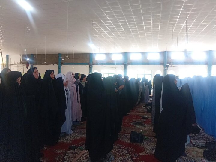 تصاویر/ اقامه نماز جمعه شهر صفائیه