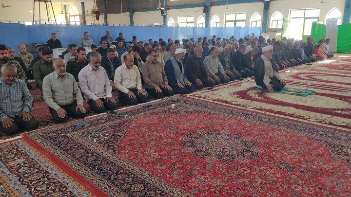 تصاویر/ اقامه نماز جمعه شهر صفائیه