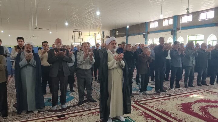 تصاویر/ اقامه نماز جمعه شهر صفائیه