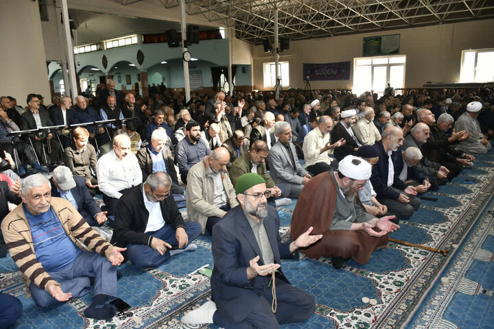 تصاویر/ نماز عبادی سیاسی جمعه در لواسانات