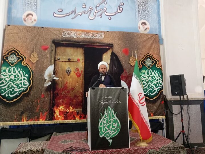 تصاویر/ اقامه نماز جمعه شهر بردسیر