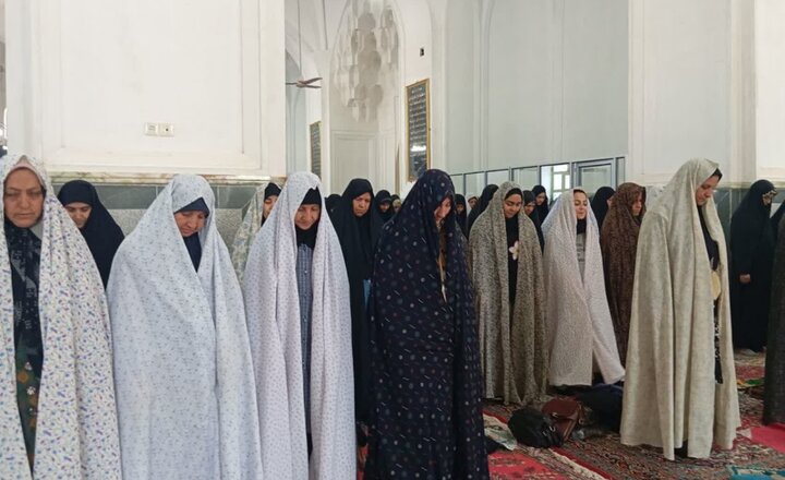 تصاویر/ اقامه نماز جمعه شهر بردسیر