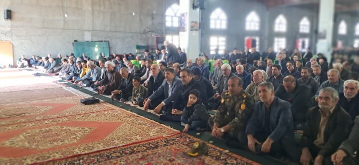 تصاویر/ اقامه نماز جمعه سراب