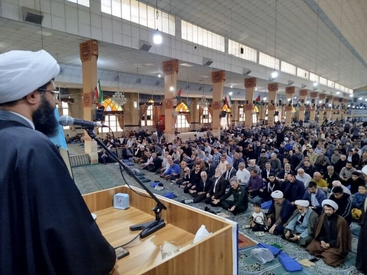 تصاویر/ نماز عبادی سیاسی جمعه در پاکدشت