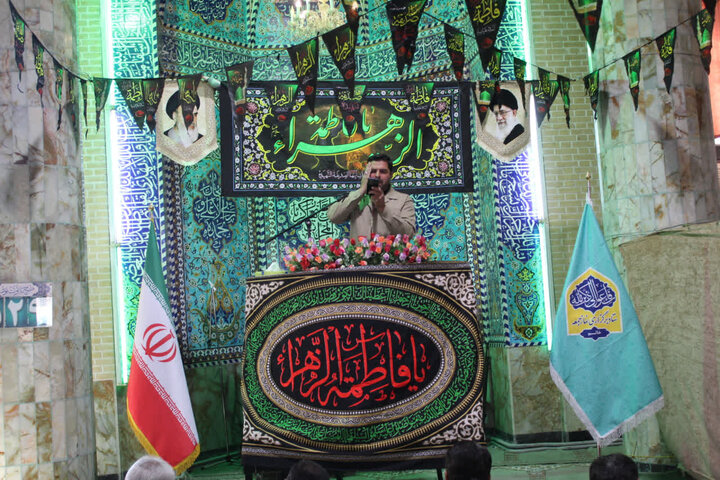 حوزه/ نمازجمعه شهرستان خاتم در سوگ ایام فاطمیه
