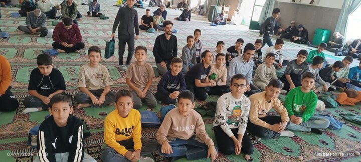 تصاویر/برپایی نماز جمعه عبادی_ سیاسی ساوه