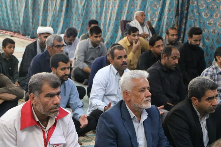 تصاویر/ اقامه نماز جمعه شهر فهرج