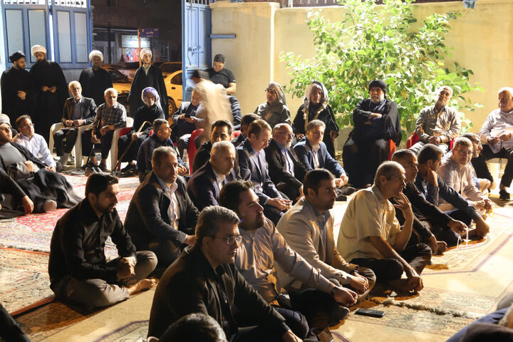 مراسم ایام فاطمیه به میزبانی دفتر امام جمعه بندر امام خمینی (ره)