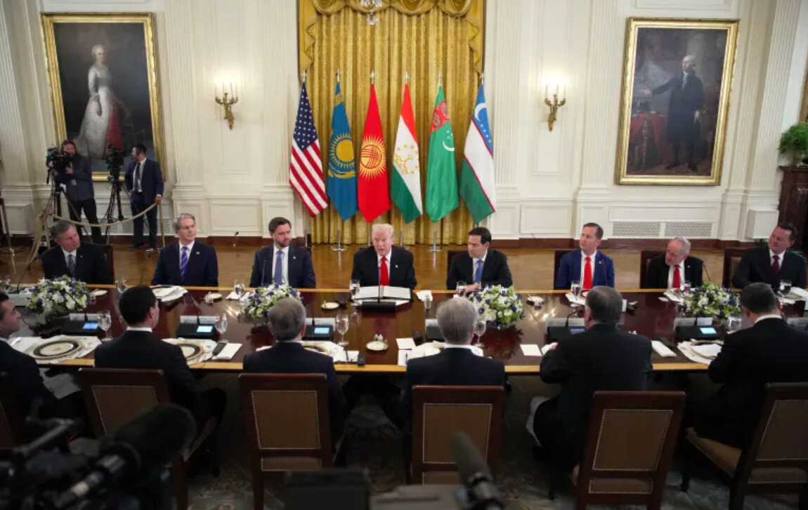 ترامب يعلن انضمام كازاخستان إلى اتفاقات أبراهام