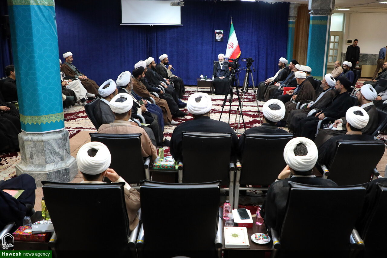 تصاویر/ اجلاسیه مسئولان امور طلاب و دانش آموختگان استانی حوزه‌های علمیه کشور