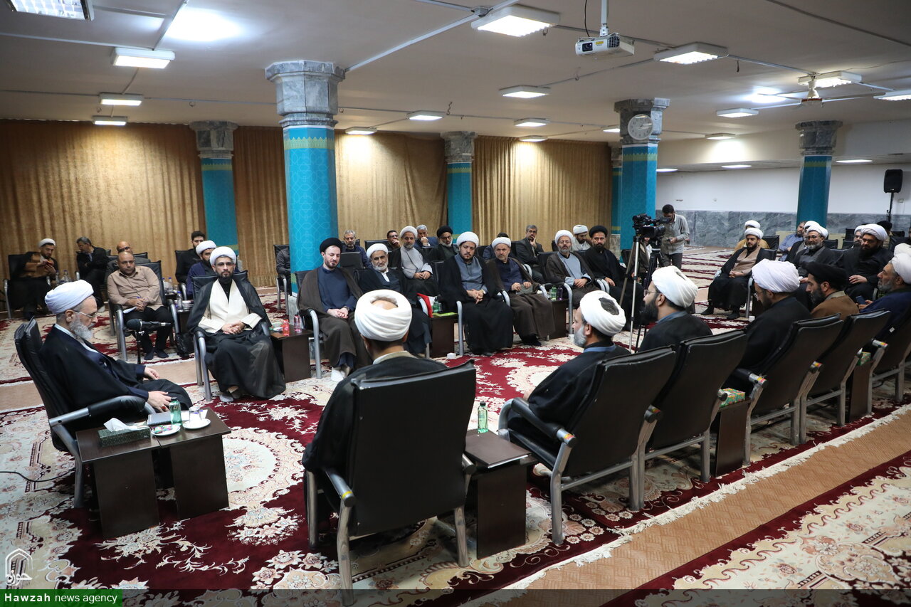 تصاویر/ اجلاسیه مسئولان امور طلاب و دانش آموختگان استانی حوزه‌های علمیه کشور