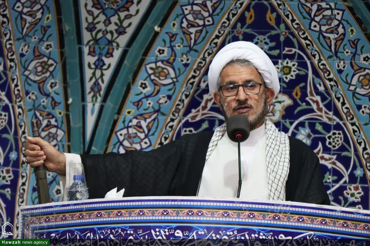 ناآگاهی جوانان طعمه دشمنان می‌شود، مطالعه واجب دینی است