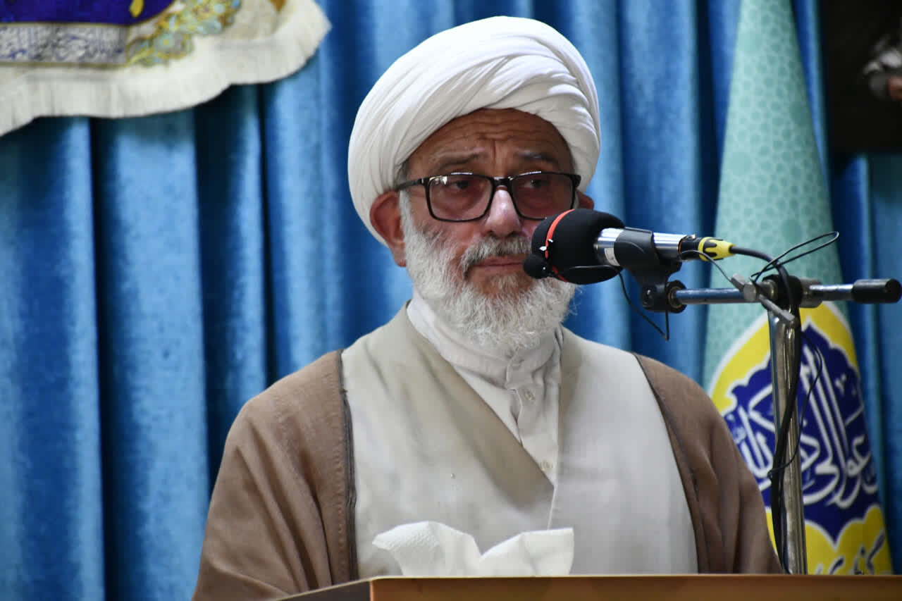 تحلیل‌های خلاف واقع، بازتاب سخنان دشمن است