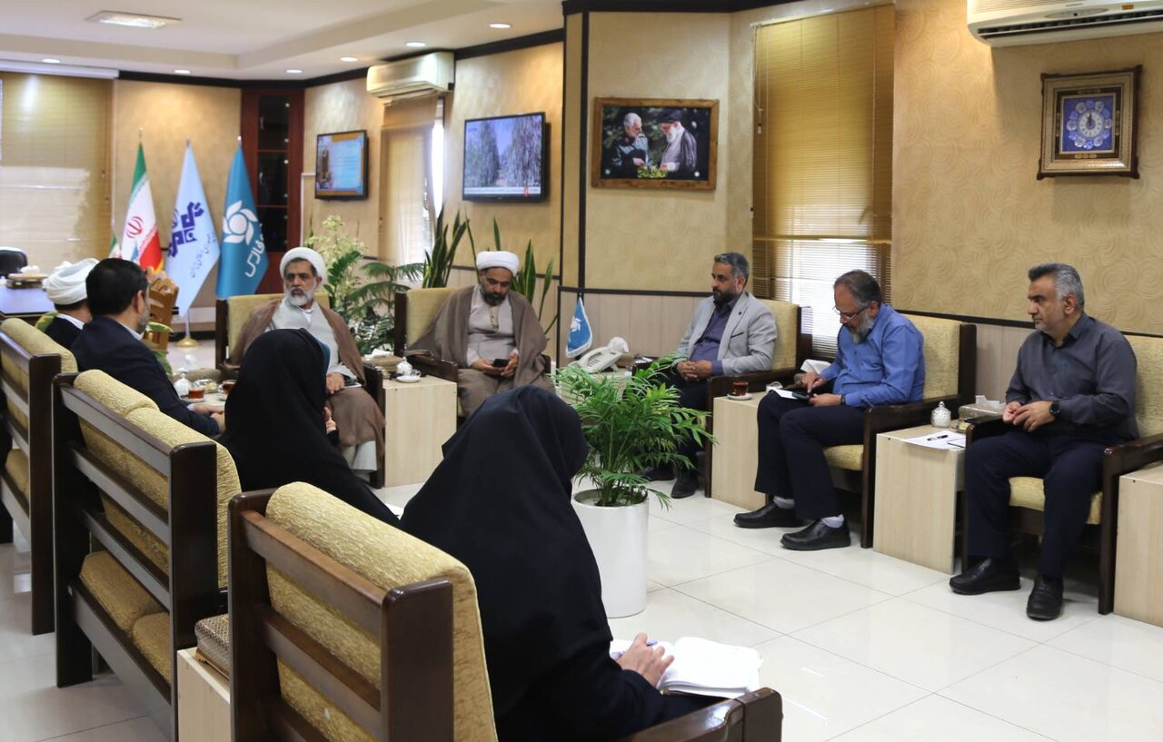 انعقاد تفاهم‌نامه حوزه علمیه و صدا و سیمای فارس