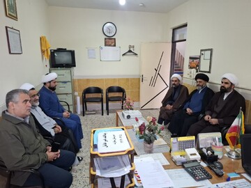 بازدید مدیر حوزه علمیه گیلان از دبیرستان بشارت آستانه‌اشرفیه