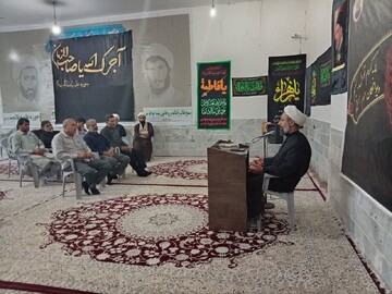 برگزاری نشست‌های آموزشی و تربیتی در مدرسه علمیه قائمیه بم+تصاویر