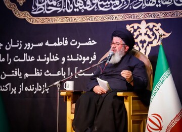 حضرت زهرا(س)، ستون دفاع از ولایت است