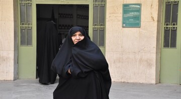 زنان مؤمن انقلابی، در زندان‌های پهلوی نماد پایداری و ایمان اسلامی بودند