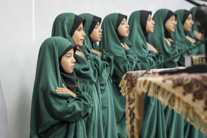 تصاویر / مراسم تجلیل از برندگان مسابقات قرآنی مدهامتان با حضور نماینده ولی فقیه در استان قزوین