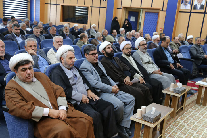 تصاویر / مراسم تجلیل از هیات های صلح یاری و تلاشگران صلح وسازش استان قزوین