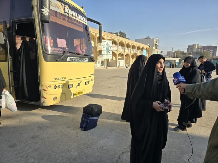 طلایه‌داران نور بدرقه شدند؛ طلاب سیکل حوزه‌های علمیه خواهران یزد عازم مناطق عملیاتی دفاع مقدس