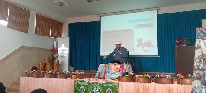 تصاویر/ کارگاه مهارت‌های کودک و نوجوان مبلغات امین آران و بیدگل