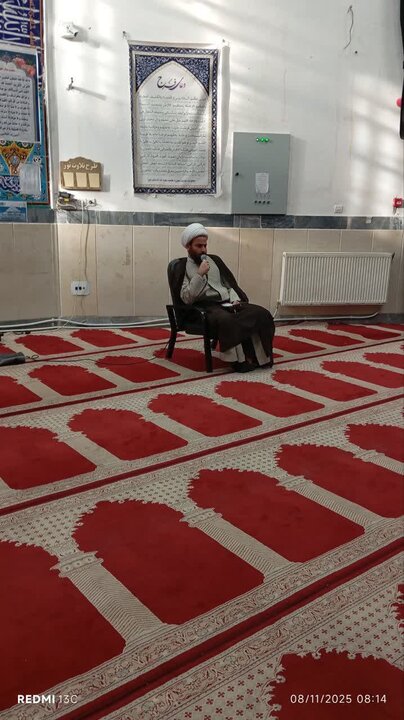 تصاویر/اجرای برنامه شنبه های قرآنی در مدرسه علمیه نورآباد