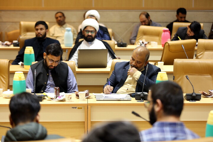 تصاویر/ کمیسیون تخصصی بین‌الملل «همایش ما و غرب»