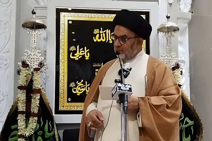 مومن کی خوشی و غم اہل بیتؑ کے تابع ہیں: مولانا سید احمد علی عابدی