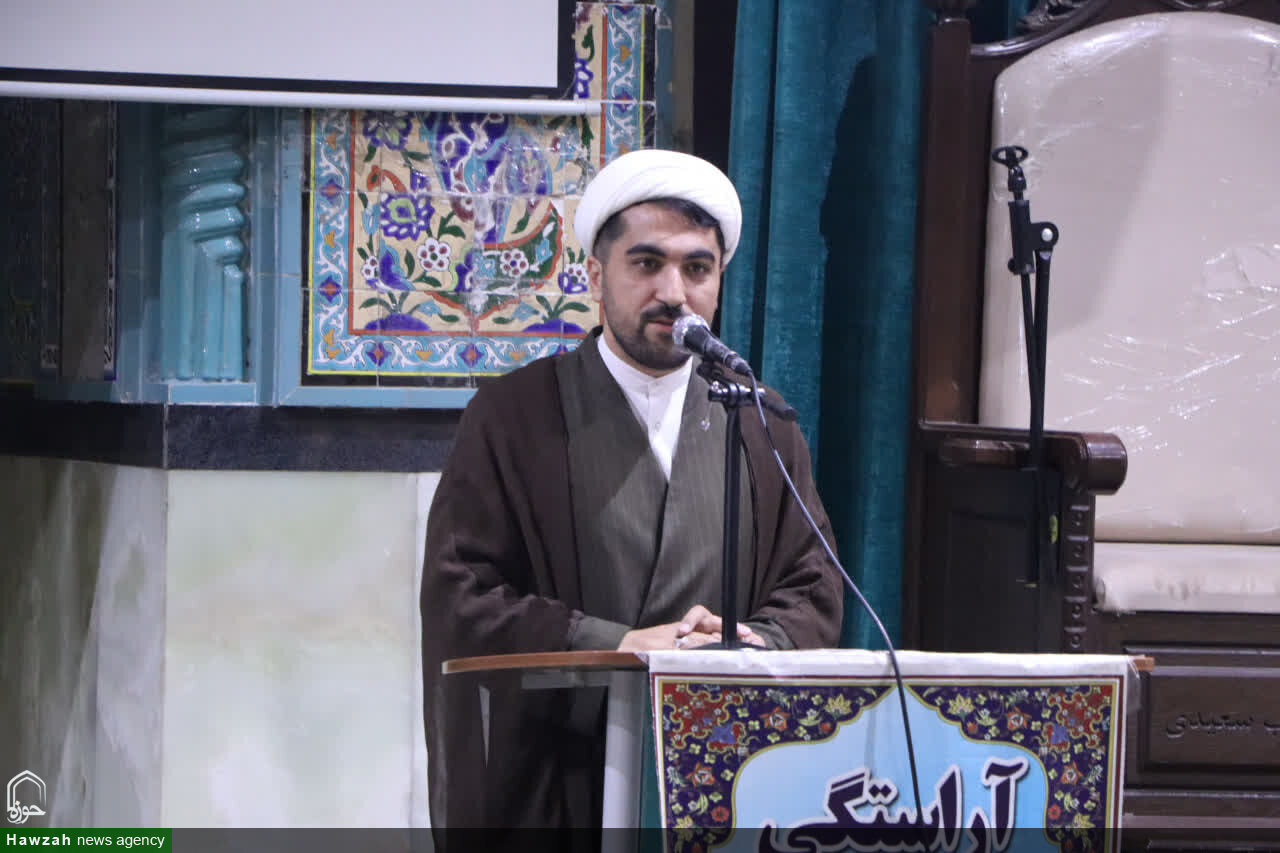 سیره حضرت زهرا(س) را چراغ راه خدمت و انجام وظیفه بدانیم